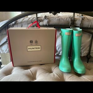 Girls size 2 glitter, Hunter boots